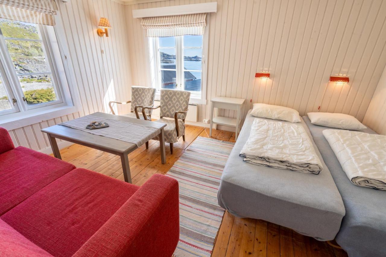 Lofoten A Hi Hostel Å Екстериор снимка