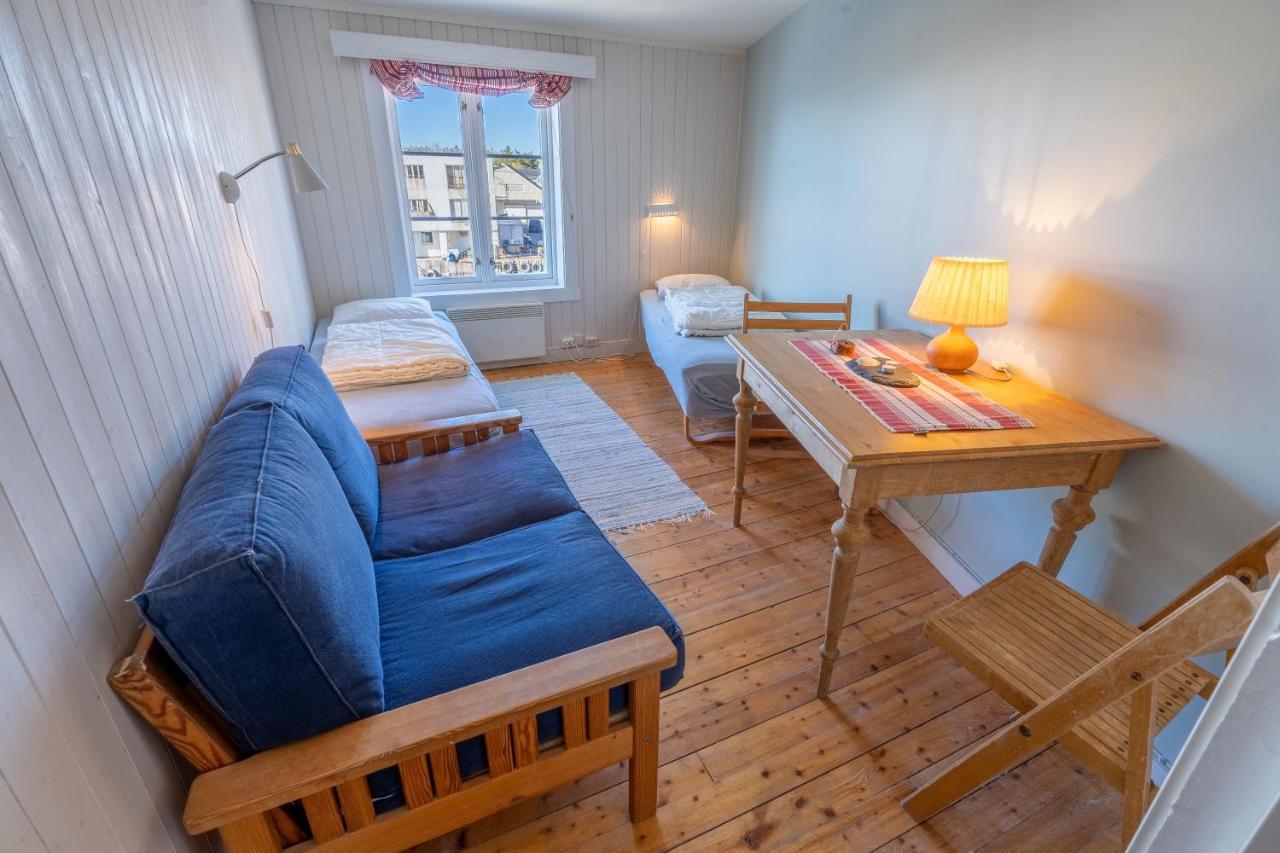 Lofoten A Hi Hostel Å Екстериор снимка