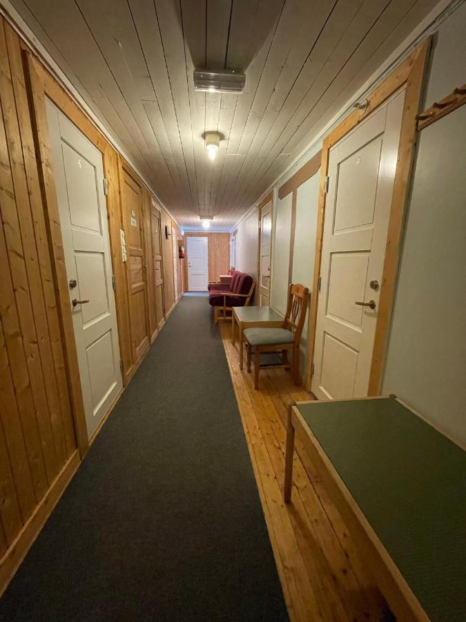Lofoten A Hi Hostel Å Екстериор снимка